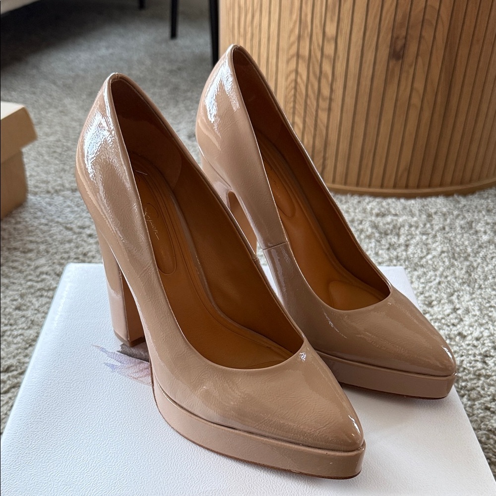 Jessica Simpson Nude Patent Heels